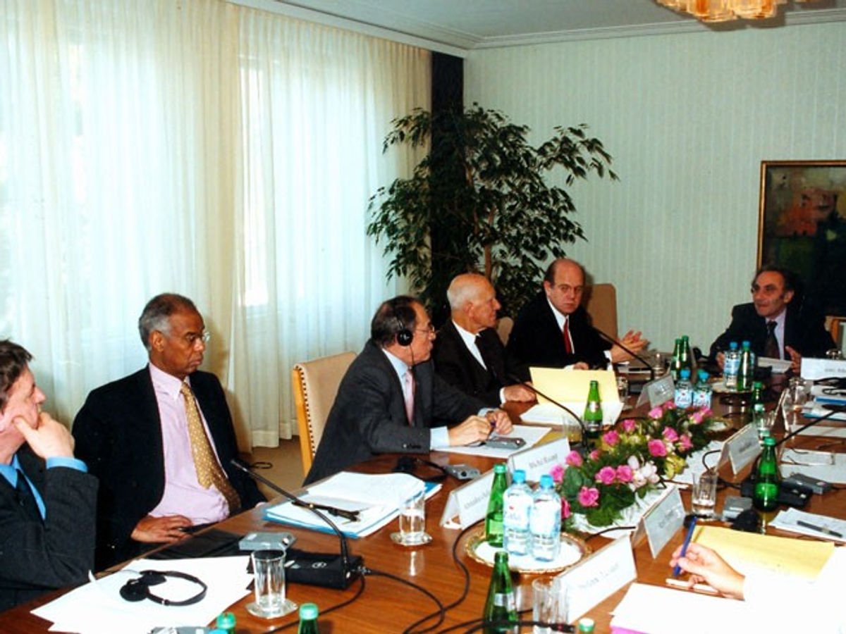 Collegium Funding Meeting III, 2002