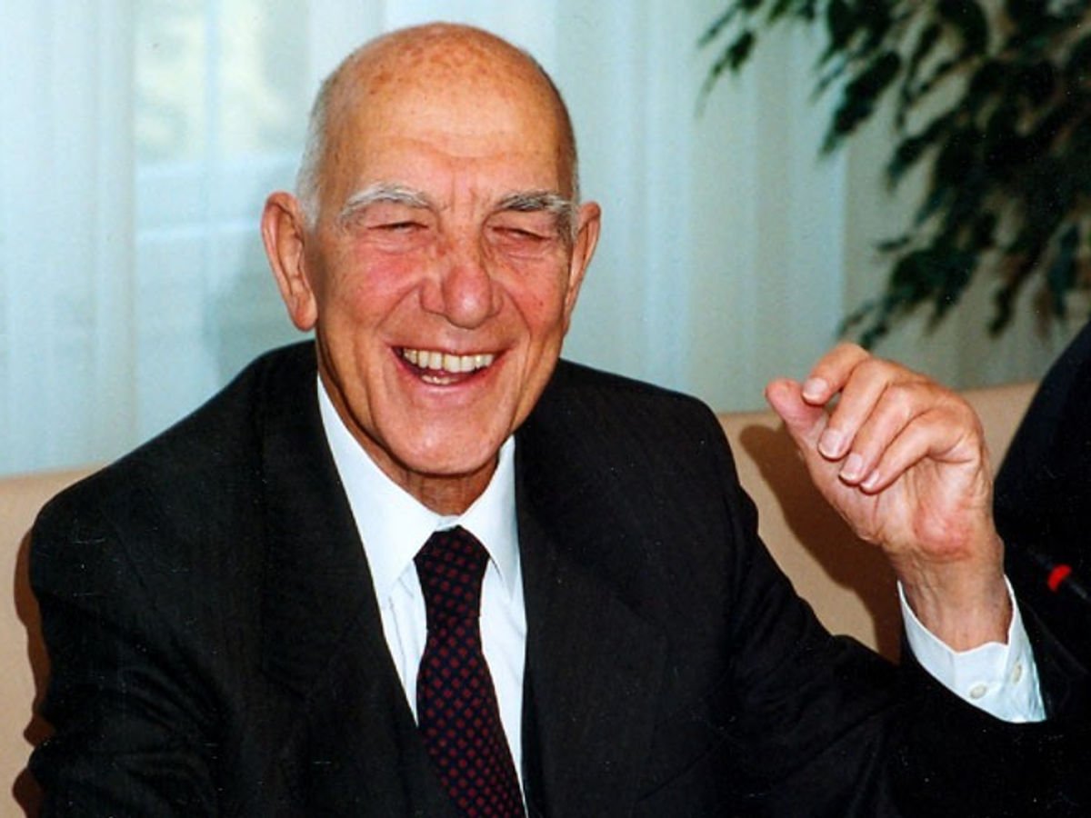 Collegium Funding Meeting III, 2002