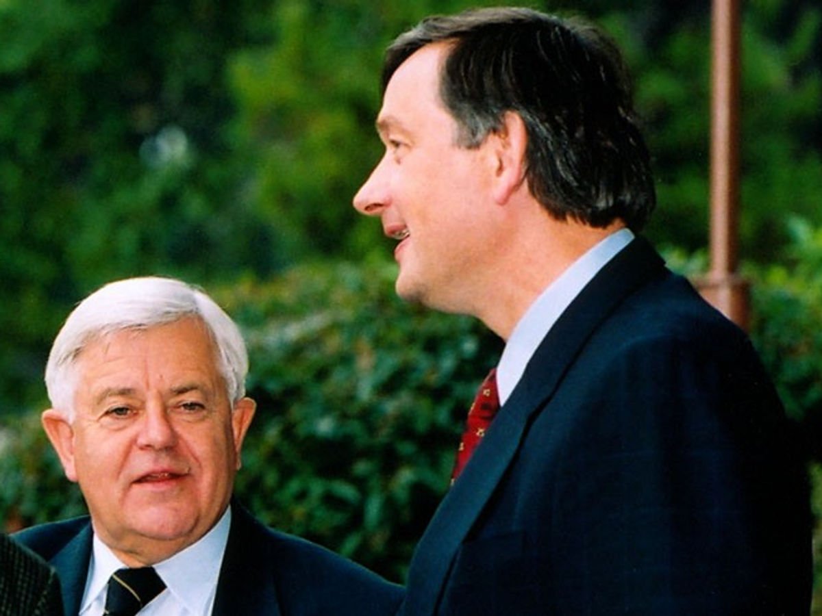 Collegium Funding Meeting IV, 2002